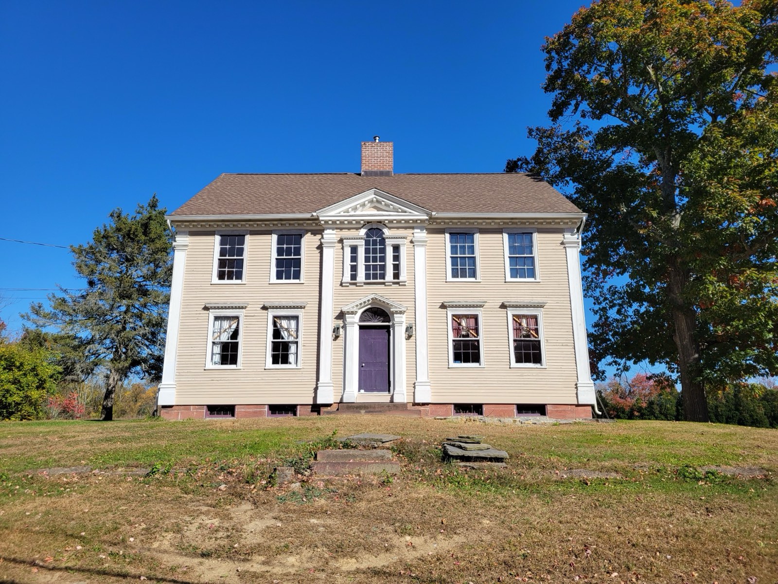 Ct colonial