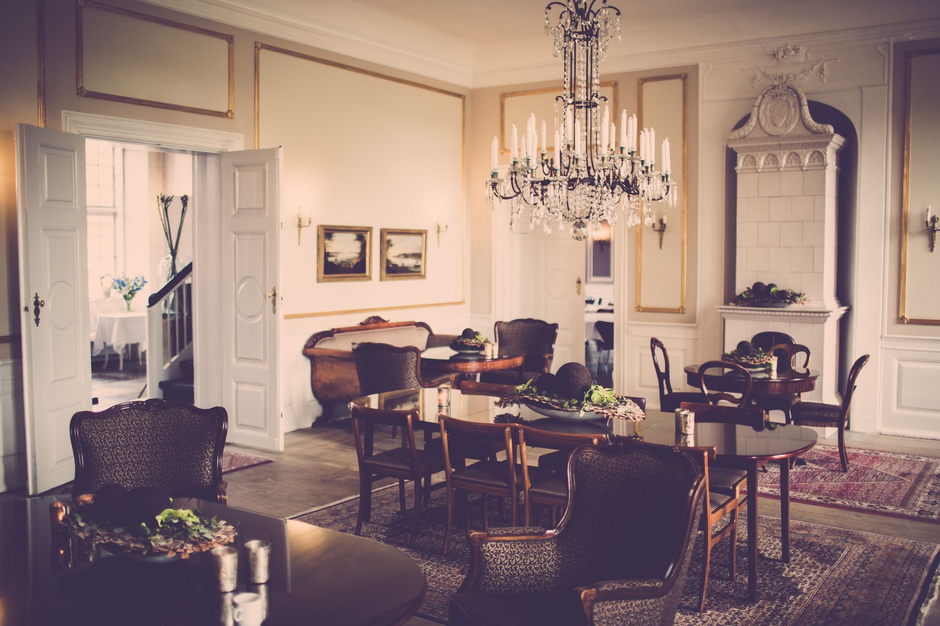 Formal dining